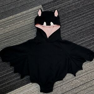 Old Navy Baby Bat Costume 6-12 Month